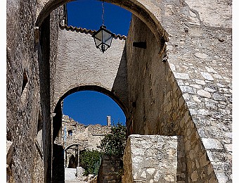 Capestrano_Navelli_20050822_022