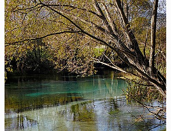 Capestrano_Navelli_20061105_029