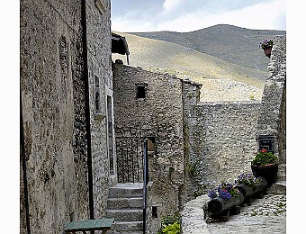 Borghi_20050720_074