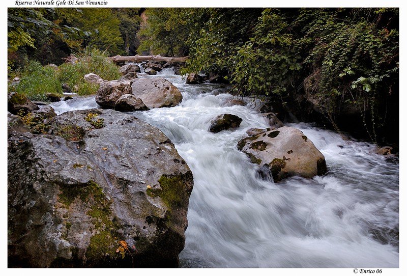 Gole_Di_San_Venanzio_20061008_018 EDG